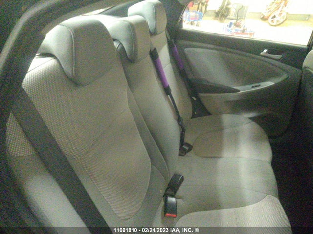 11691810 :رقم المزاد ، KMHCT4AE3DU501206 vin ، 2013 Hyundai Accent Gls/gs مزاد بيع