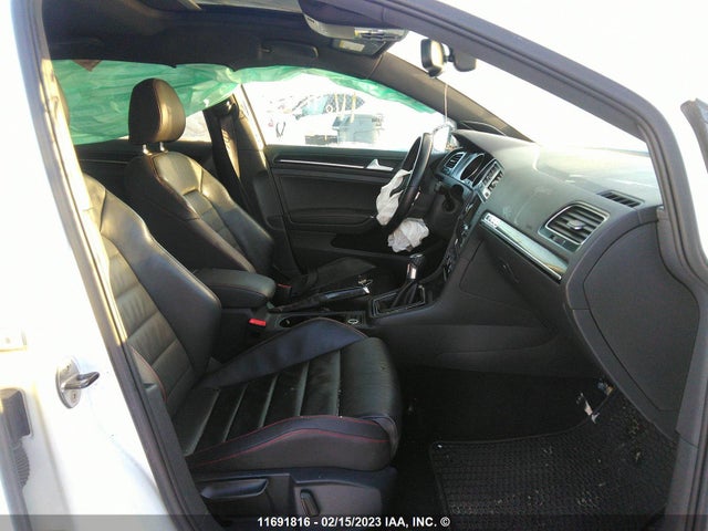 3VW5T7AU7FM003018 Volkswagen GTI