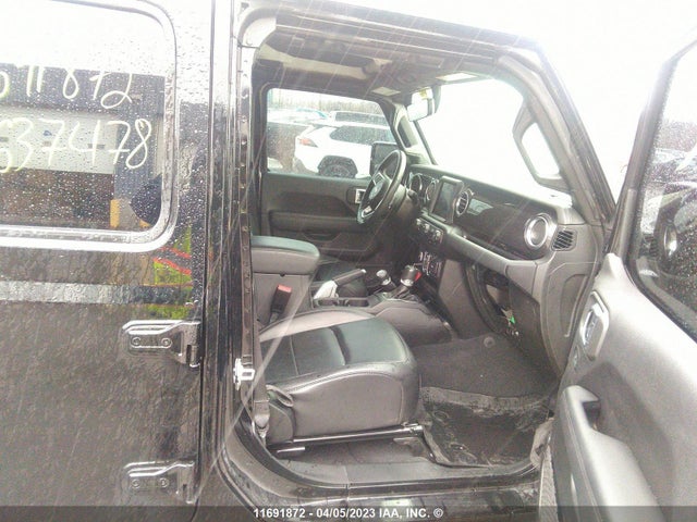 1C4HJXEN3MW637478 Jeep Wrangler Unlimited Sahara