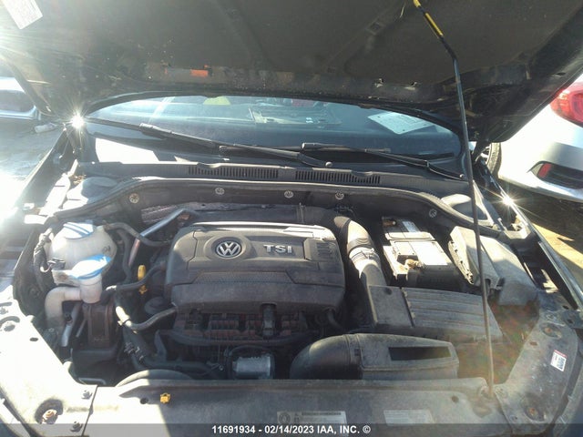 3VWB07AJ8FM222801 Volkswagen JETTA SE