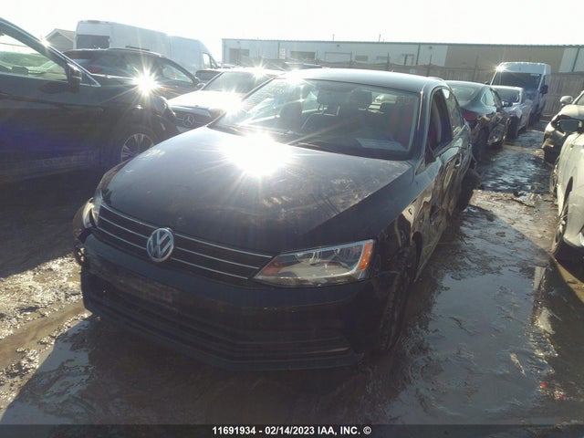 3VWB07AJ8FM222801 Volkswagen JETTA SE