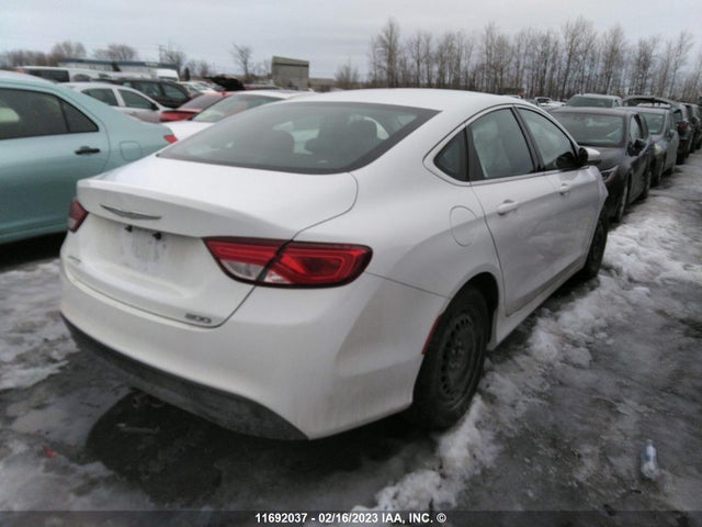 1C3CCCFB1FN686113 Chrysler 200 LX