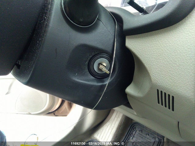 Toyota Corolla S/le 2012 2T1BU4EE6CC917074 Image 3