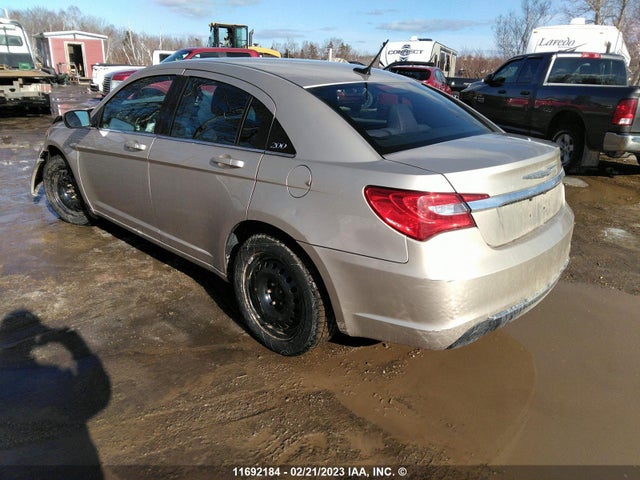 1C3CCBBB4EN101202 Chrysler 200 Touring