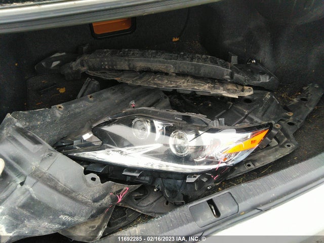 58ABK1GG6GU021289 Lexus ES350
