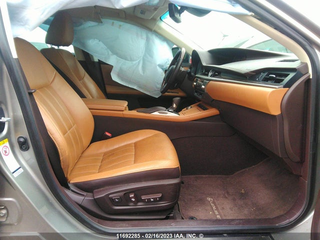 58ABK1GG6GU021289 Lexus ES350