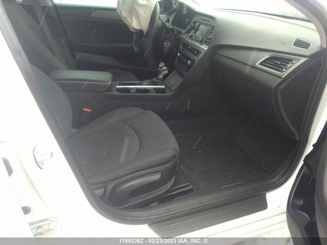 Hyundai SONATA SE 2017 5NPE24AFXHH588952 Image 7
