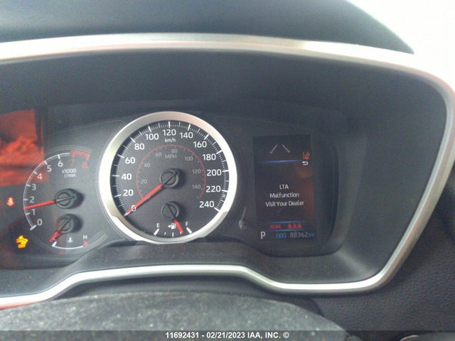Toyota Corolla 2019 JTNK4RBE0K3014987 Image 9