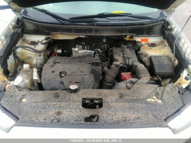 4A4AJ3AU8DE605289 Mitsubishi RVR SE