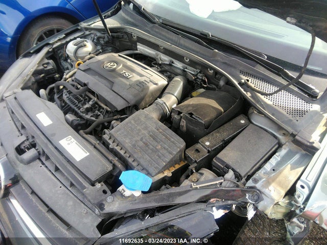 3VW217AU0HM000926 Volkswagen Golf S/wolfsburg/se/sel