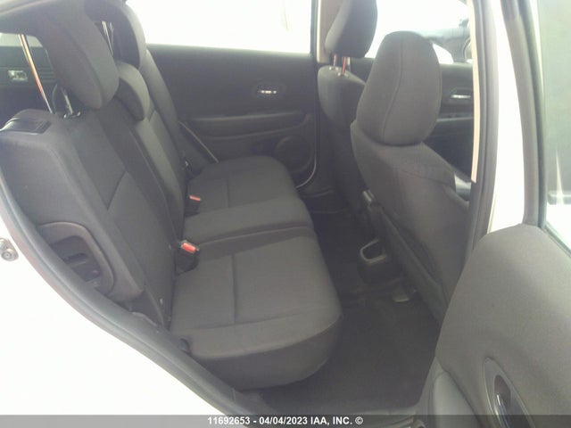 Honda HR-V LX 2016 3CZRU6H38GM112253 Image 8