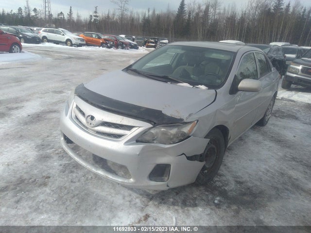 Toyota Corolla S/le 2013 2T1BU4EE8DC978010 Image 8
