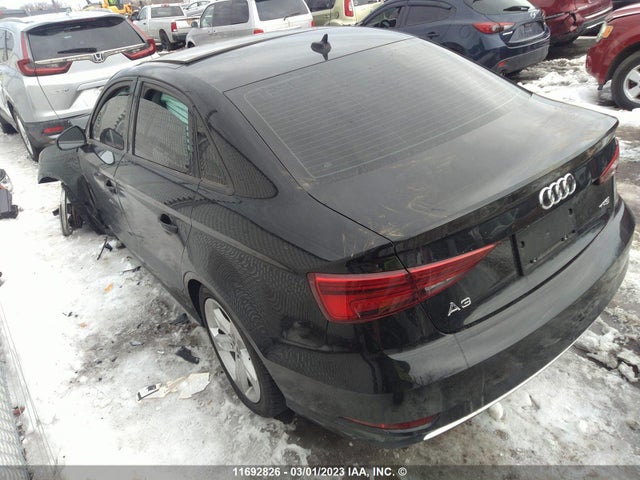 WAUAUGFF4J1046243 Audi A3 PREMIUM