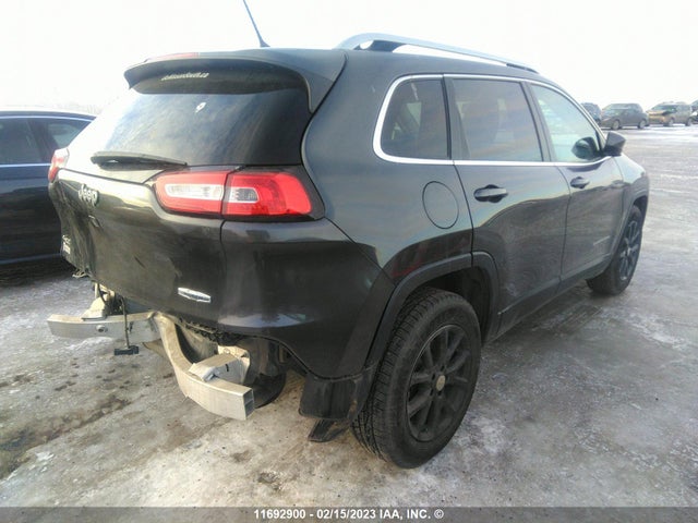 1C4PJMCS7FW588131 Jeep Cherokee Latitude