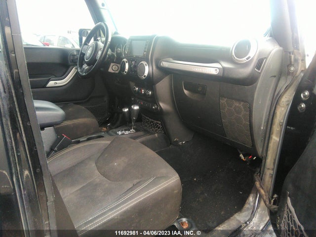 1C4BJWEG1EL285666 Jeep TJ
