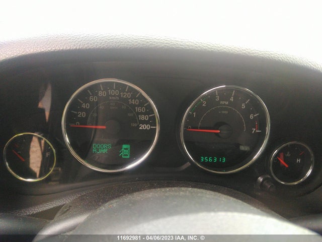 1C4BJWEG1EL285666 Jeep TJ