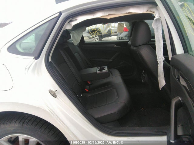 1VWBA7A31MC005068 Volkswagen Passat Highline