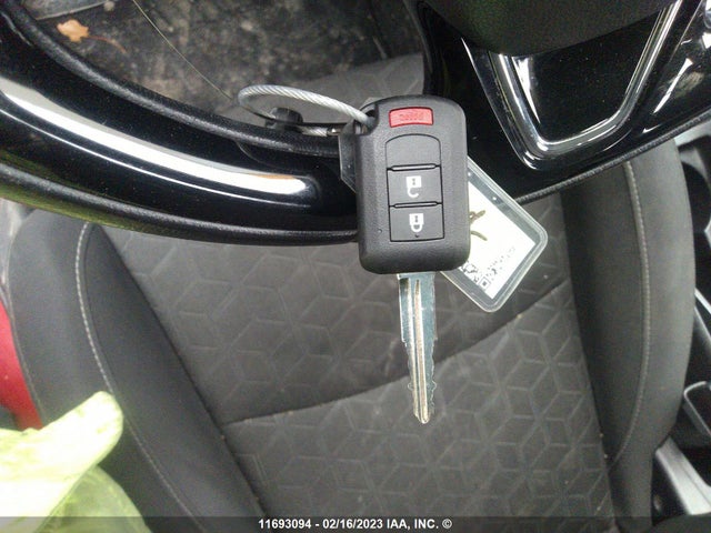 JA4AJ3AU5LU602081 Mitsubishi RVR ES