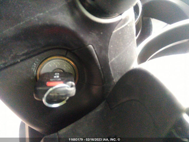 JA32U2FU8GU601175 Mitsubishi LANCER ES
