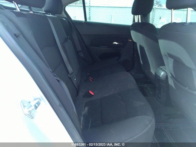Chevrolet Cruze 2015 1G1PC5SB5F7150289 Image 8