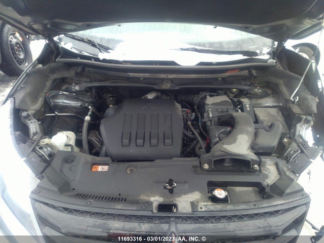 JA4AT4AAXJZ608898 Mitsubishi Eclipse Cross Le