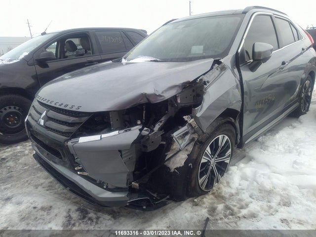 JA4AT4AAXJZ608898 Mitsubishi Eclipse Cross Le
