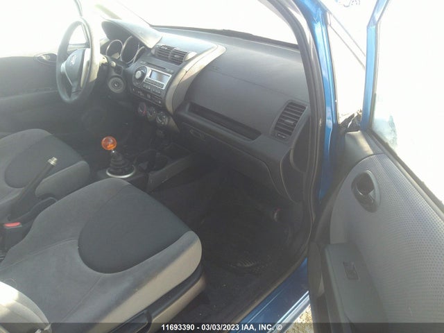 Honda Fit Dx 2008 JHMGD372X8S802307 Image 6