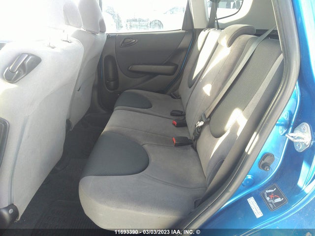 Honda Fit Dx 2008 JHMGD372X8S802307 Image 9