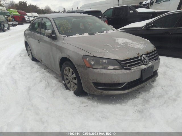 1VWAH7A35DC007607 auction archive image