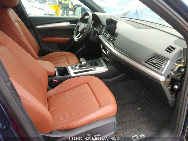 WA1AAAFY9N2020631 Audi Q5 Komfort 45