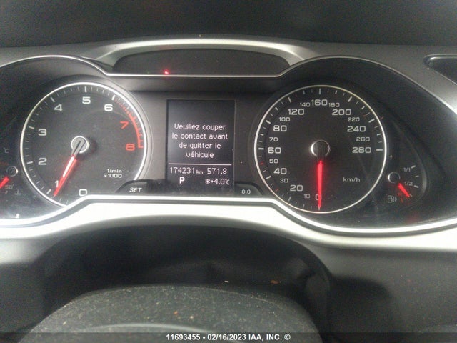 WAUBFCFL5FN036656 Audi A4 PREMIUM