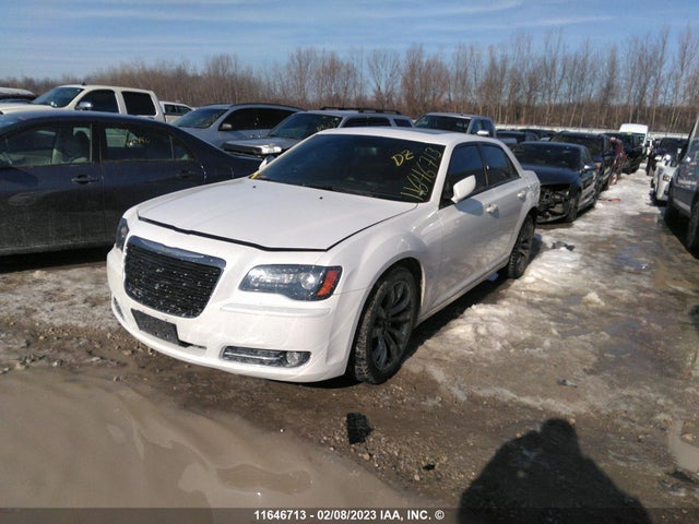 2C3CCABG3EH372654 Chrysler 300 S