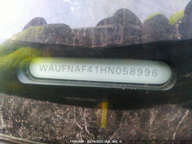 WAUFNAF41HN058996 Audi A4 Prestige