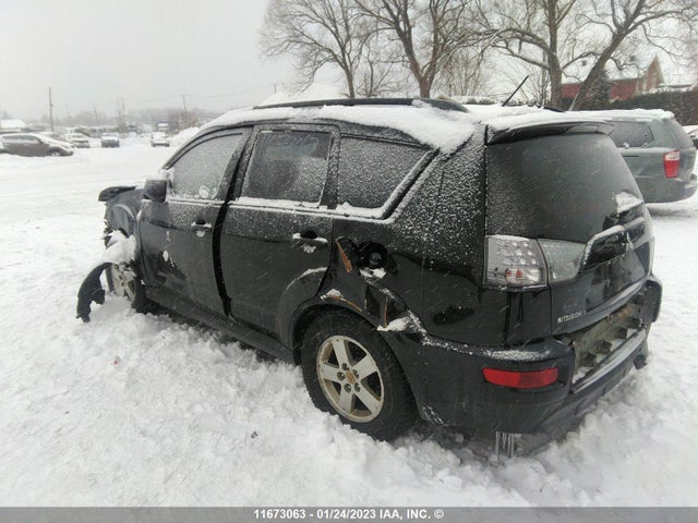 JA4AT2AW1AZ604125 Mitsubishi Outlander Es