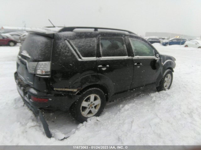 JA4AT2AW1AZ604125 Mitsubishi Outlander Es