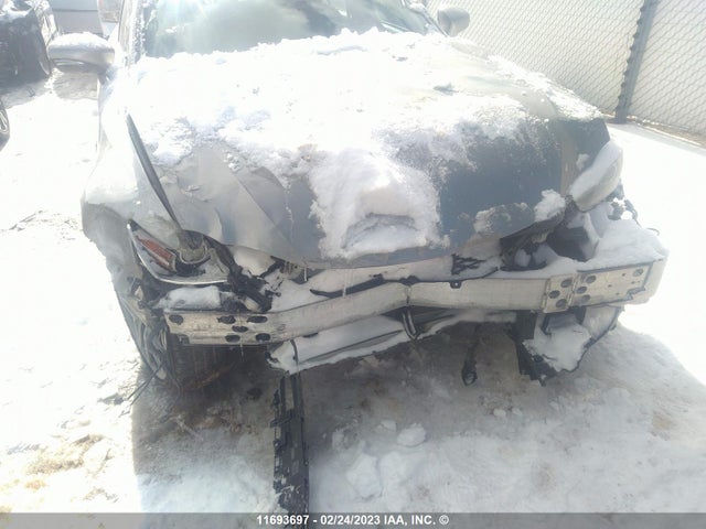 JTHC81D27K5040023 Lexus IS 300