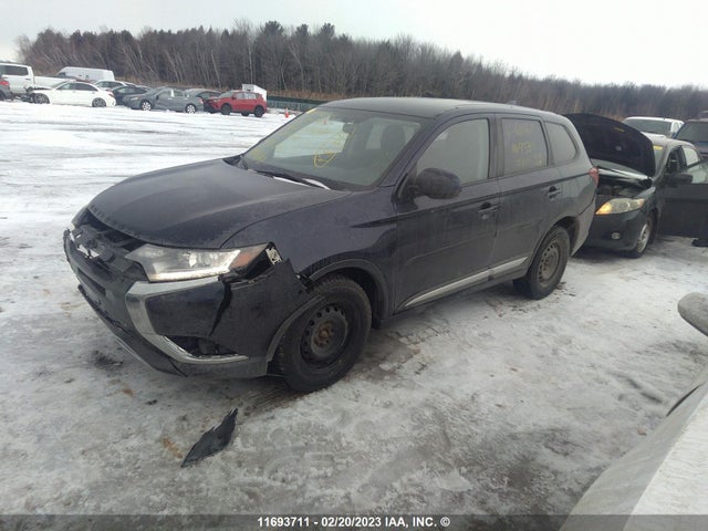 JA4AZ2A38KZ610221 Mitsubishi Outlander Es