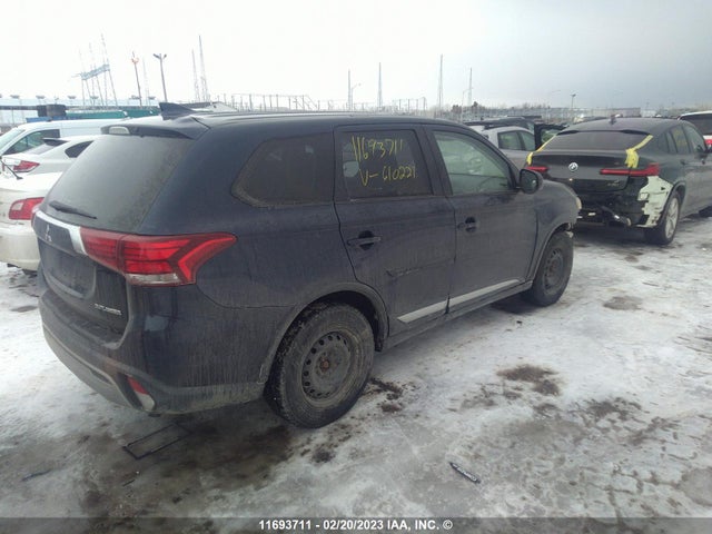 JA4AZ2A38KZ610221 Mitsubishi Outlander Es