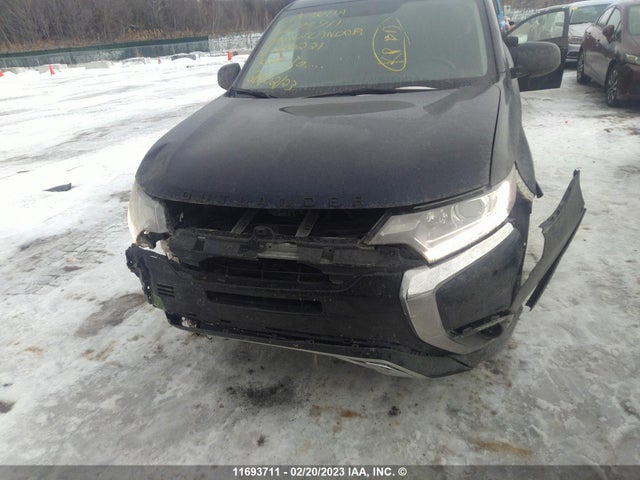 JA4AZ2A38KZ610221 Mitsubishi Outlander Es
