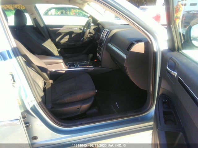 2C3KA53VX9H612245 Chrysler 300 Touring
