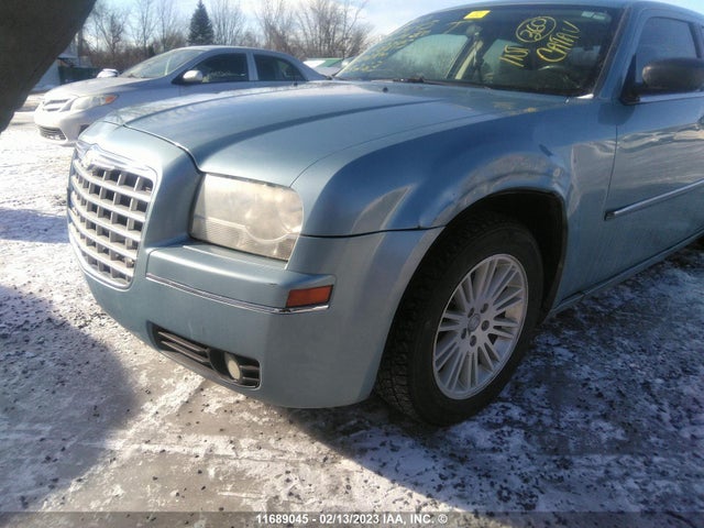 2C3KA53VX9H612245 Chrysler 300 Touring