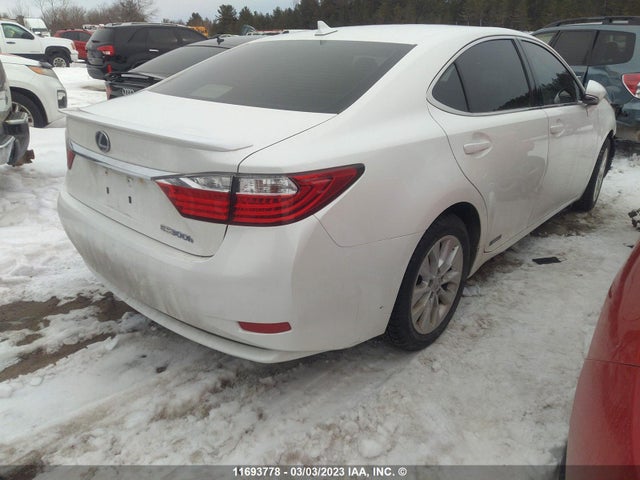 JTHBW1GG7E2045785 Lexus ES 300H