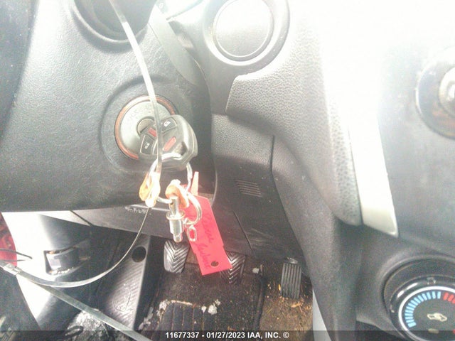 JA4AH3AU2BZ607199 Mitsubishi RVR SE