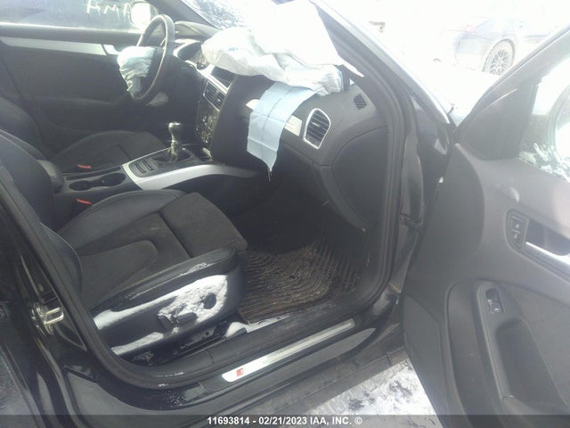 WAUHFCFL7CA084138 Audi A4 Quattro