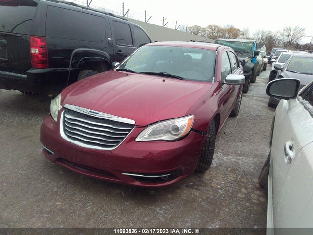 1C3CCBCG2DN605854 Chrysler 200 Limited