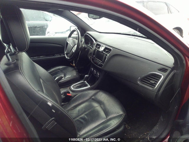 1C3CCBCG2DN605854 Chrysler 200 Limited