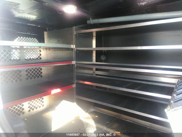 Ford Transit T-150 2015 1FTNE1ZM8FKA23722 Image 9