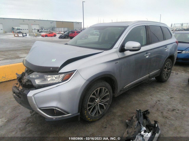 JA4JZ3AX2HZ604965 Mitsubishi Outlander Se/sel