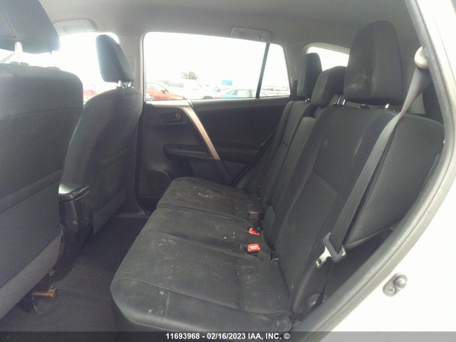 Toyota RAV4 LE 2015 2T3ZFREV4FW156223 Image 8