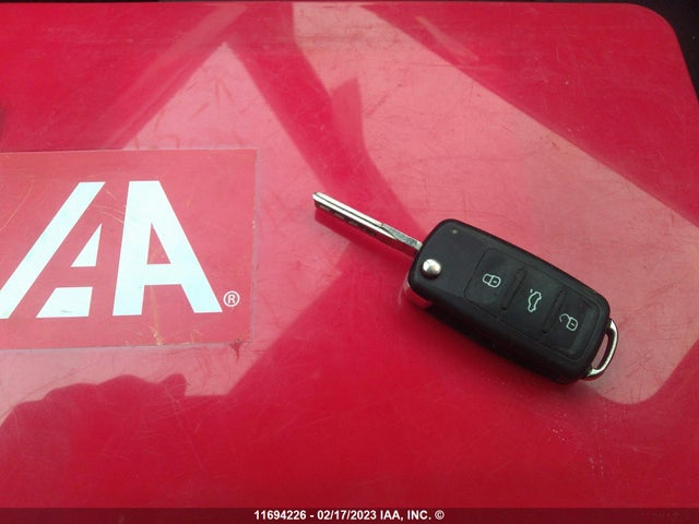 3VW2K7AJ0FM341128 Volkswagen JETTA S